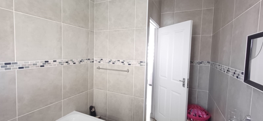 3 Bedroom Property for Sale in Gonubie Eastern Cape